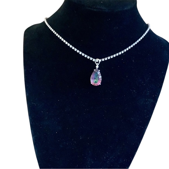 Elegant Silver Crystal Necklace With Mystic Topaz Teardrop Pendant. NWT - Picture 3 of 6